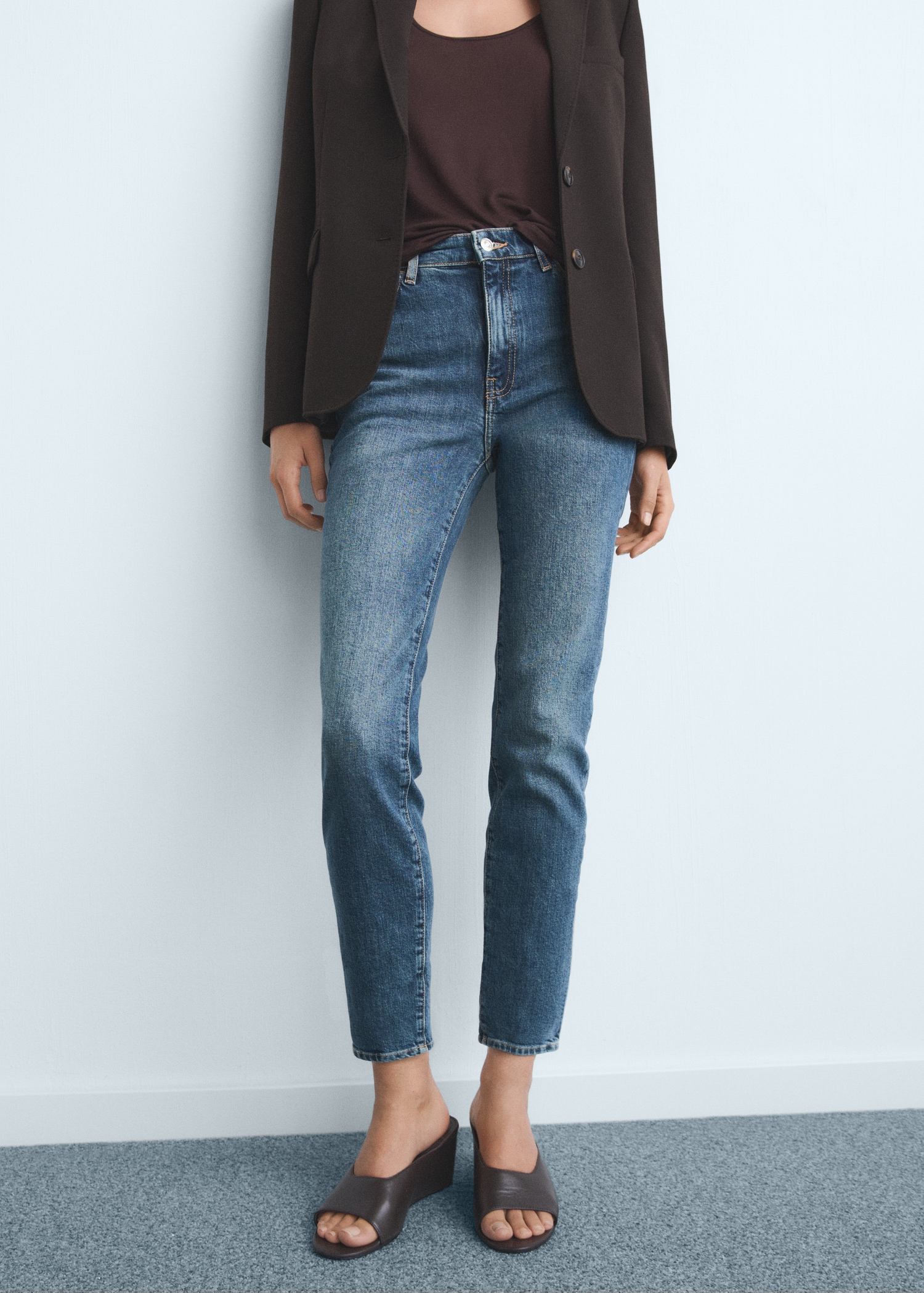 Claudia Slim-Fit Cropped Jeans - Women | Mango Usa