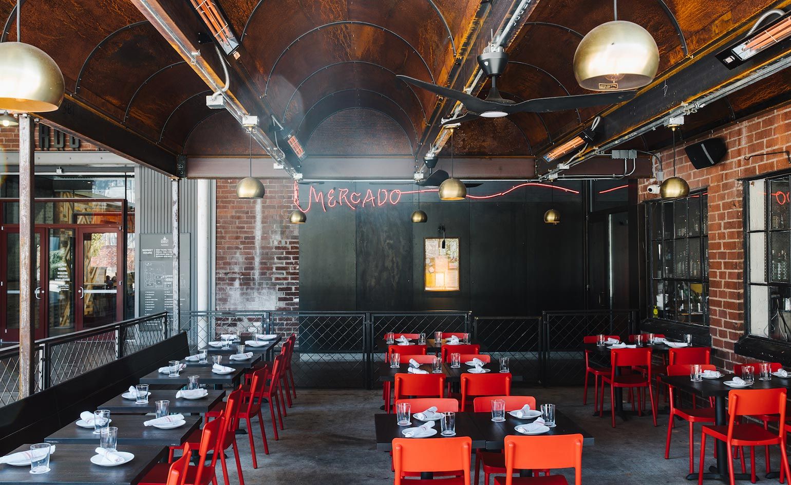 Bar Mercado Wallpaper
