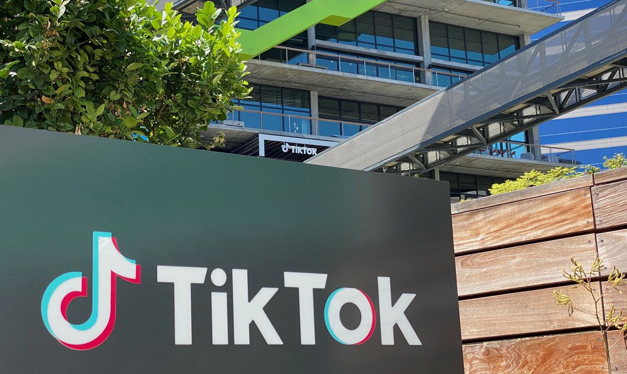 The TikTok logo