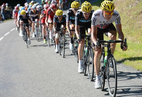 Edvald Boasson Hagen leads the Sky train