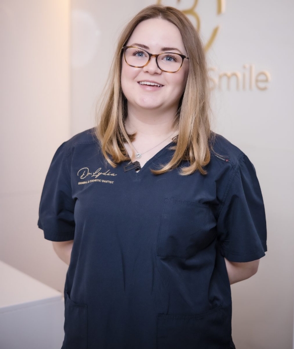Dr Lydia Sharples