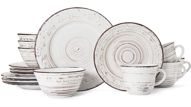 swirled dinnerware set