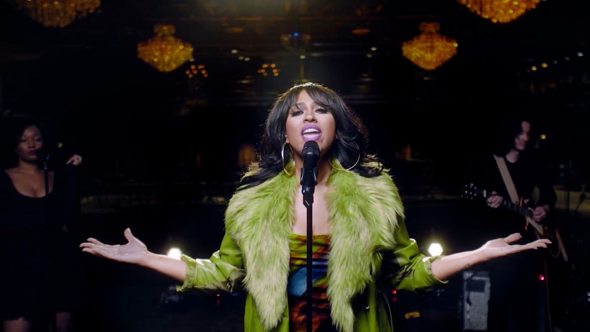 Jazmine Sullivan's HERstory performance is the perfect Super Bowl warm-up