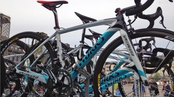 Differences between the new Specialized S-Works Tarmac SL5 and the current SL4 model shown here are subtle, but still noticeable