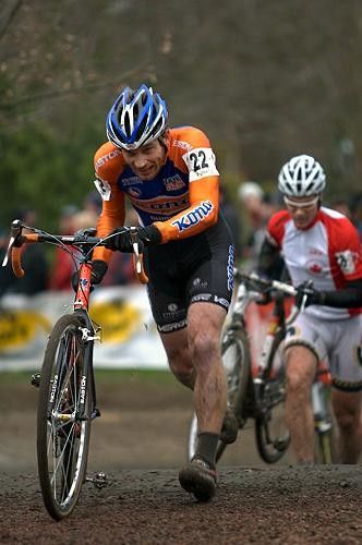 Erik Tonkin (Kona) working hard at Diegem.
