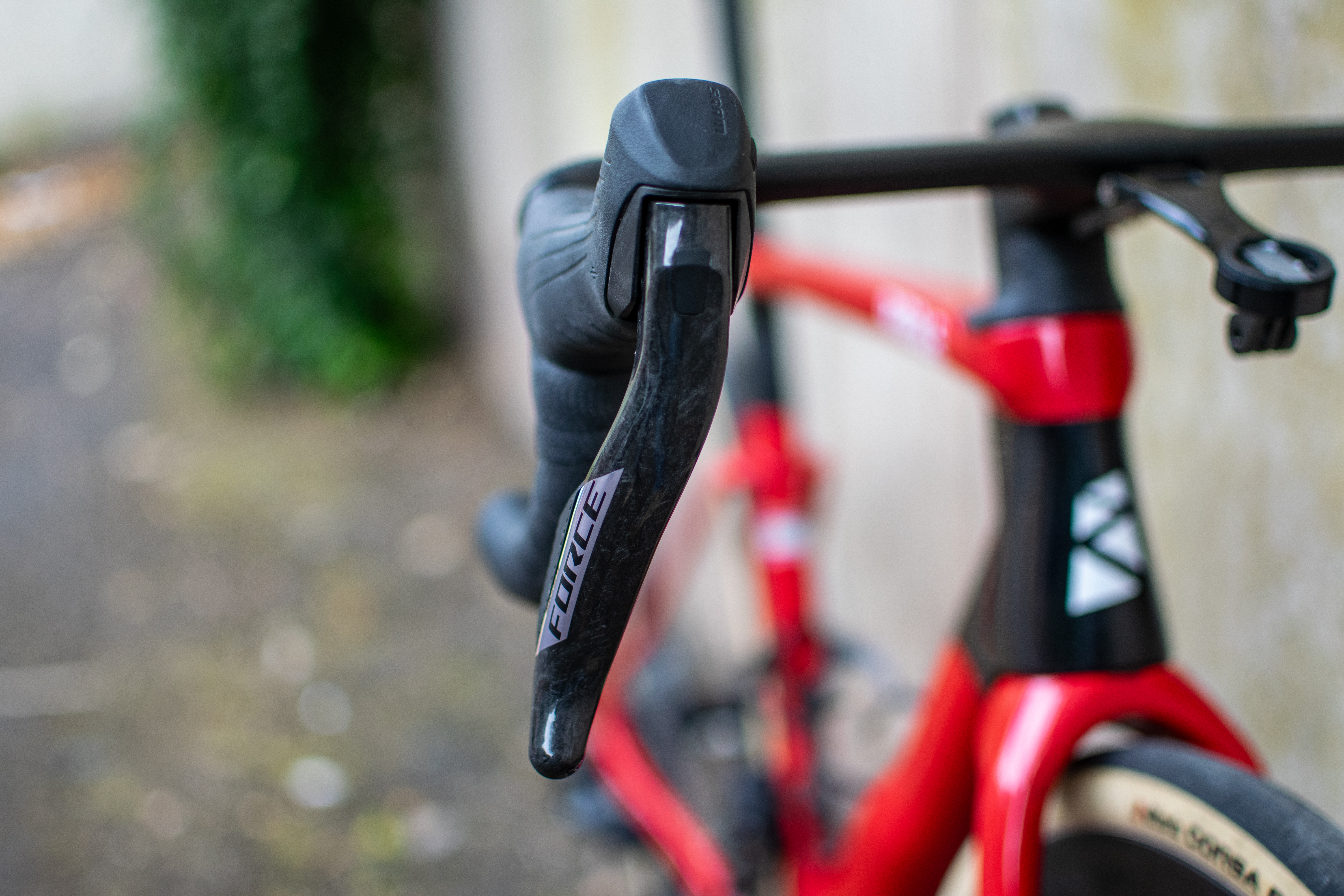 A SRAM Force AXS brake lever