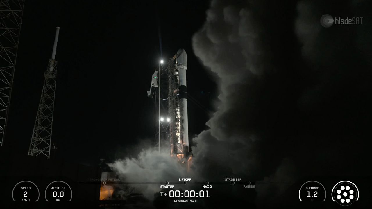 SpaceX launches its record-breaking 139th mission of the year (video)