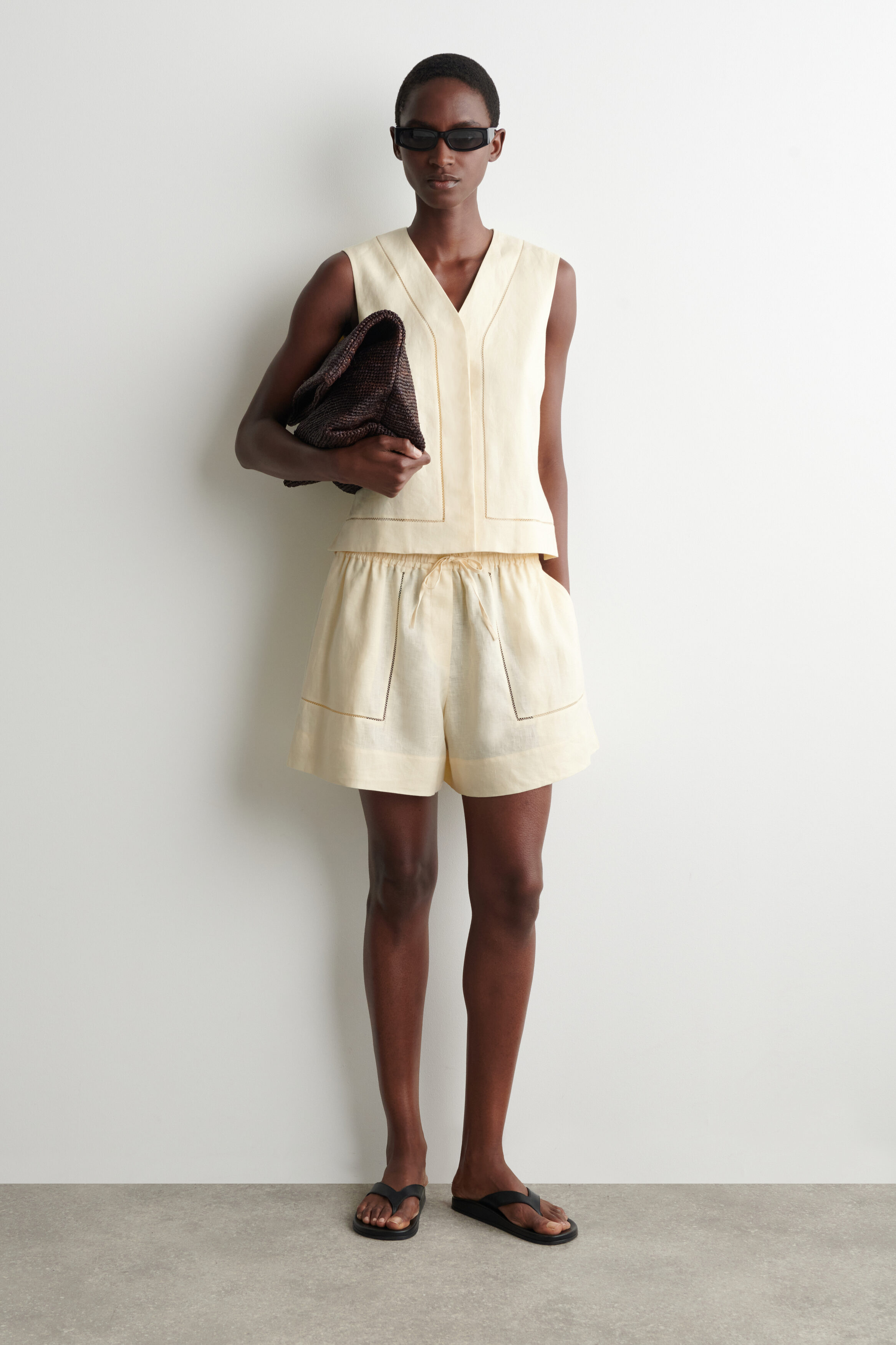Embroidered-Detail Linen Shorts