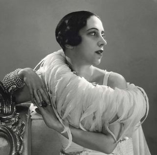 Elsa Schiaparelli (1932)