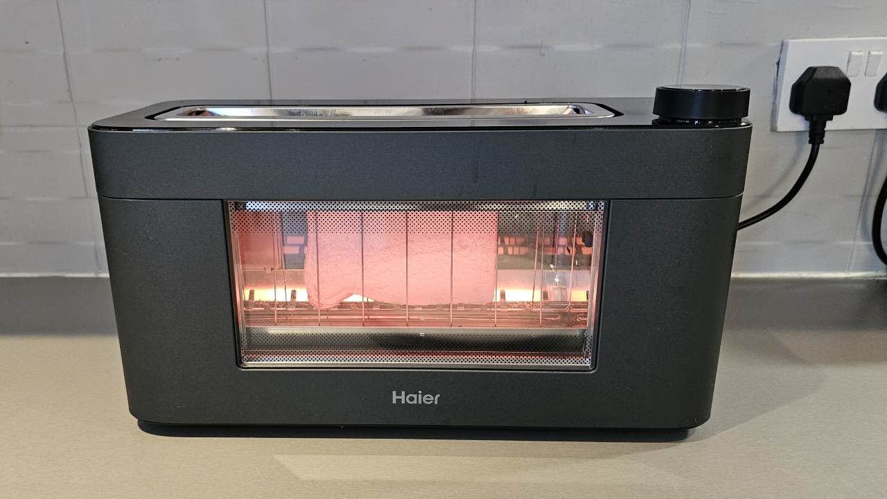 Haier I-Master Series 7 Wi-Fi Glass Toaster