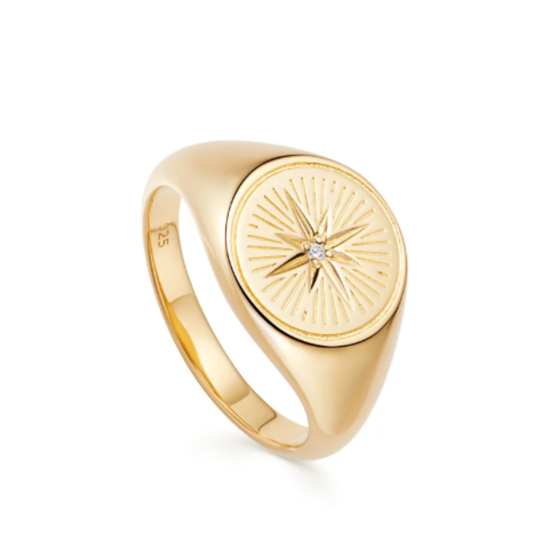 ethical jewellery: gold compass signet ring