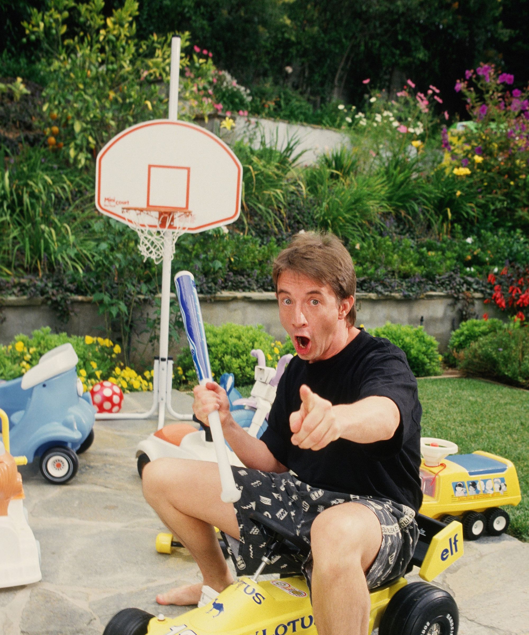 martin short in his backyard 1988