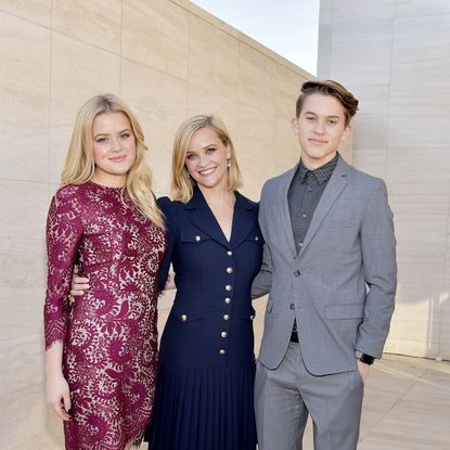 hollywood, california december 11 l r ava elizabeth phillippe, honoree reese witherspoon, and deacon reese phillippe attend the hollywood reporters power 100 women in entertainment at milk studios on december 11, 2019 in hollywood, california photo by stefanie keenangetty images for the hollywood reporter