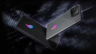 Asus ROG Phone 8 re-size