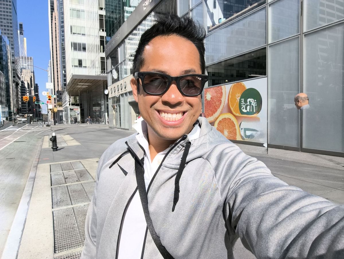 Apple iOS 27 Clean Up vs Samsung Galaxy AI Photo Assist - iOS 27 Photo Clean Up.