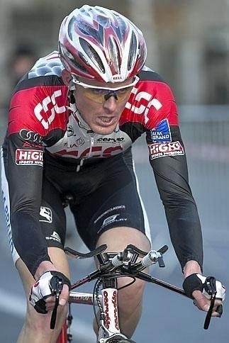 Jaksche on his way to victory in Paris-Nice