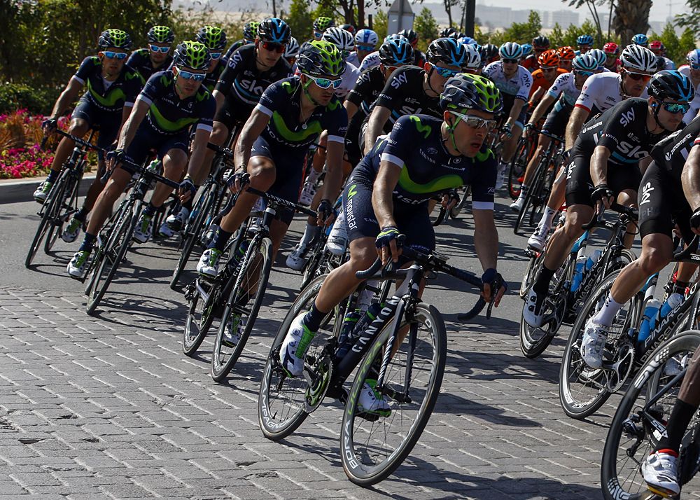 Movistar in the peloton the Dubai Tour stage 2