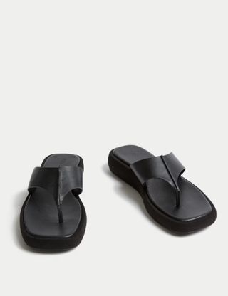 M&S Flatform Toe Thong Sandals