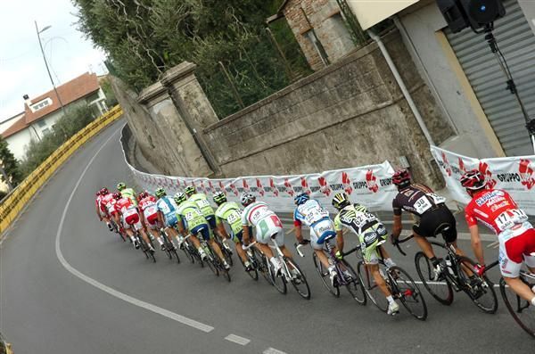 The peloton stretches out in Italy.