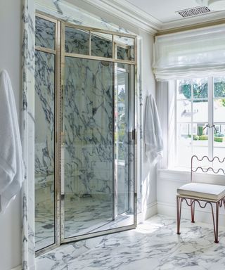 Shower with marble cladding