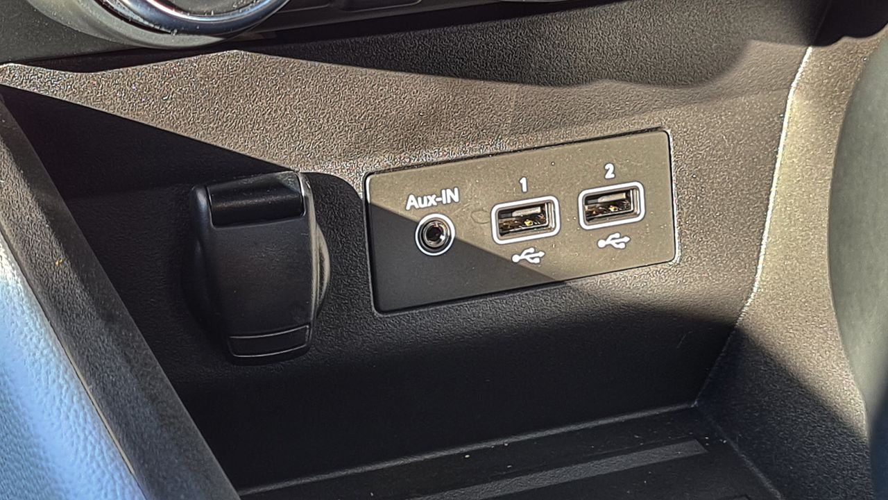 Renault Clio ETech Hybrid