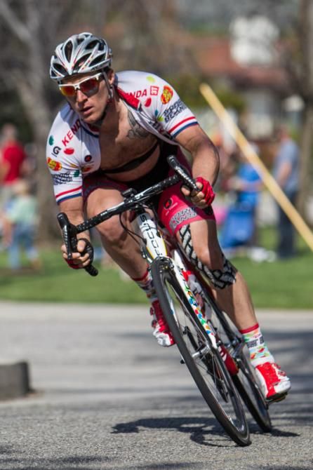 Brad Huff (Jelly Belly p/b Kenda) rode hard to try and bridge to the break.