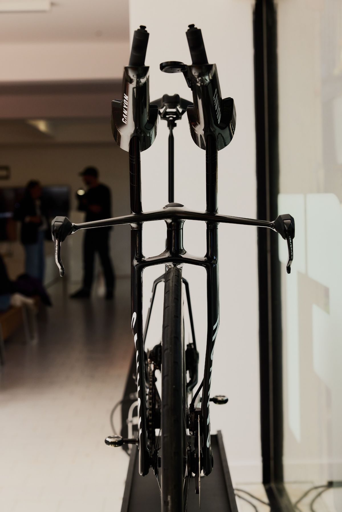 The front end of the new Canyon Speedmax time trial bike