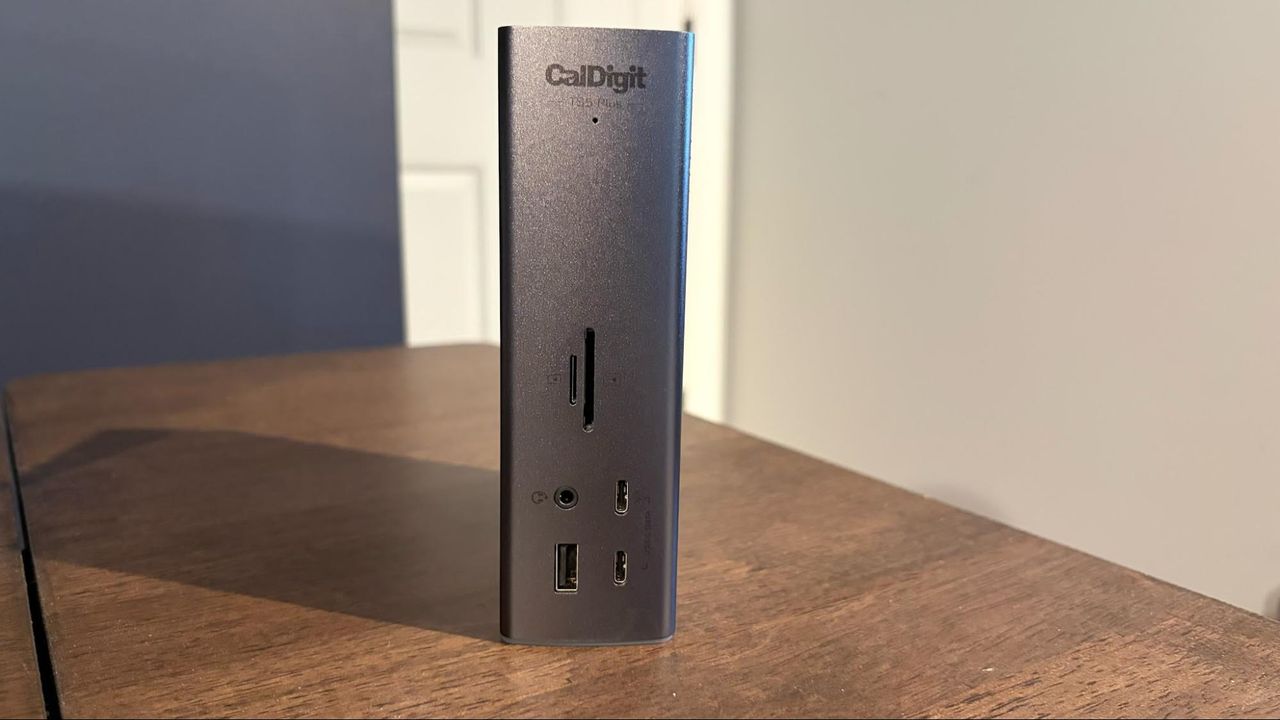 Best Thunderbolt and USB-C Docks for Laptops