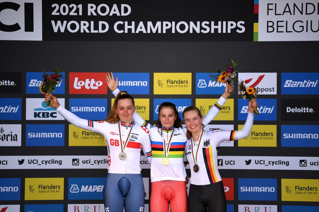 The junior women&rsquo;s time trial podium (l-r) Zoe Backstedt (Great Britain), Alena Ivanchenko (Russia) and Antonia Niedermaier (Germany)