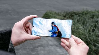 Streaming Superman on a Galaxy S25 Ultra