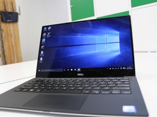 Dell XPS 13