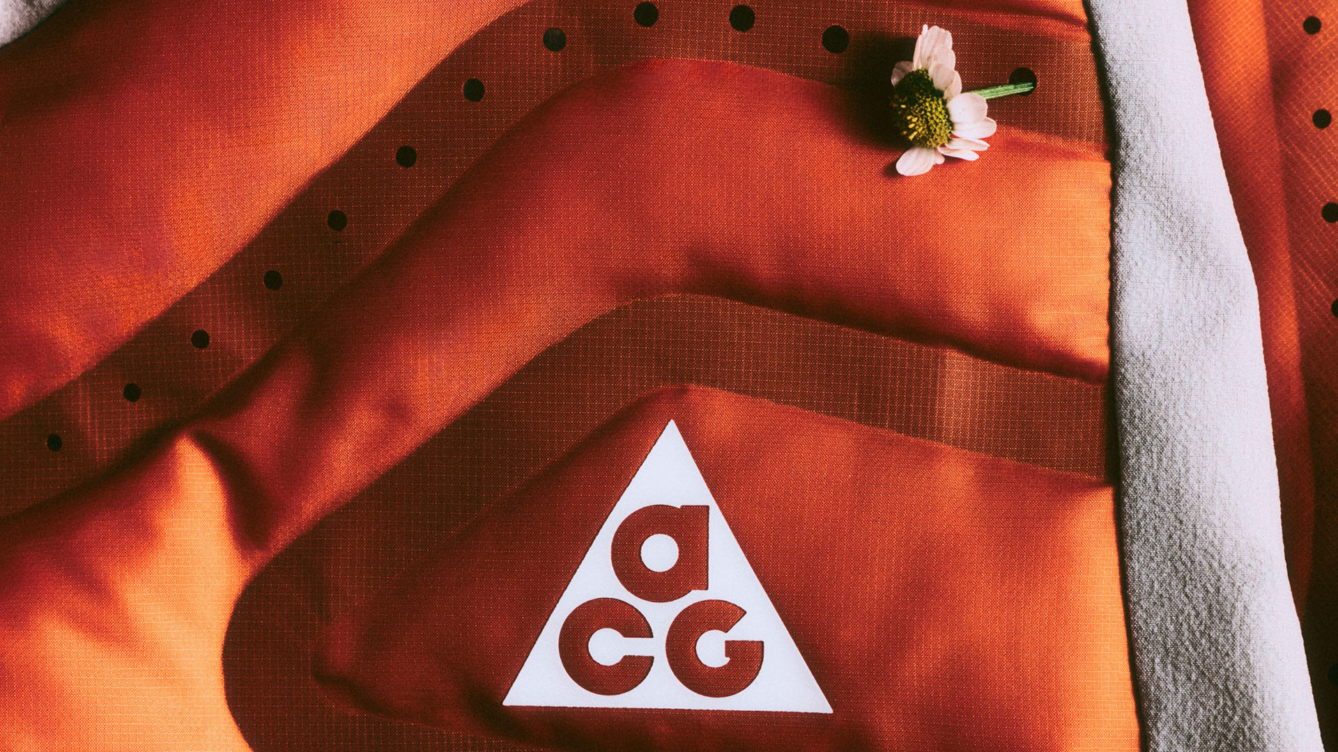 Nike ACG Lava Loft Down Jacket