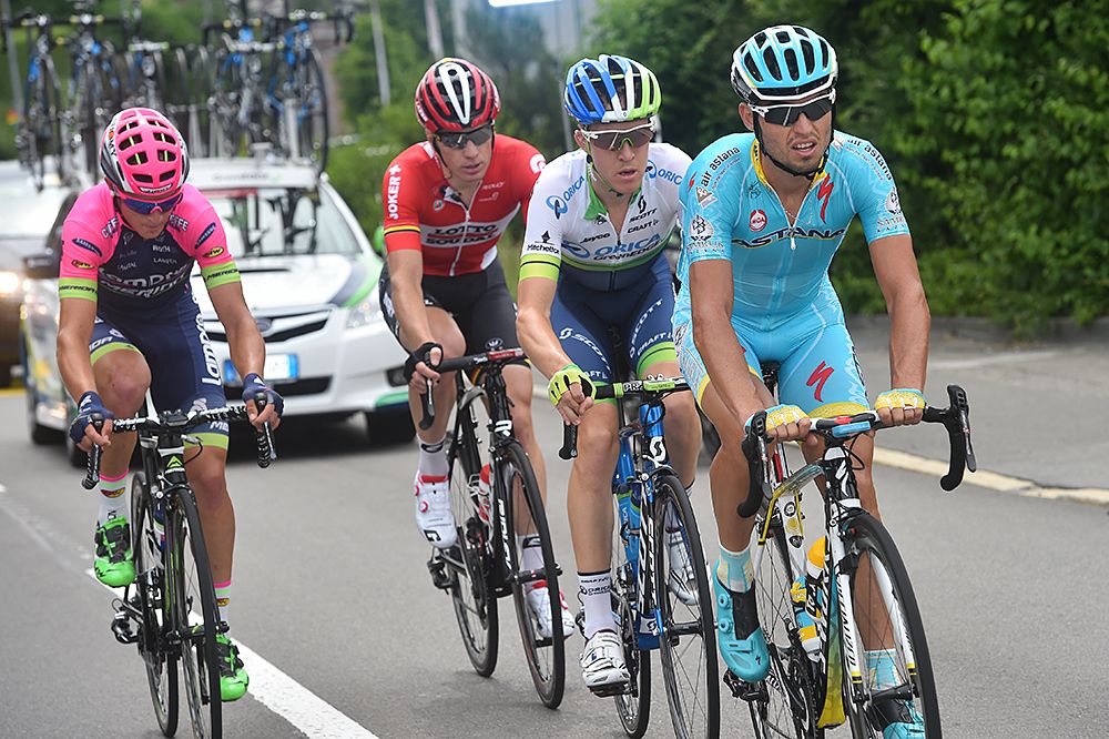 The stage 2 breakaway
