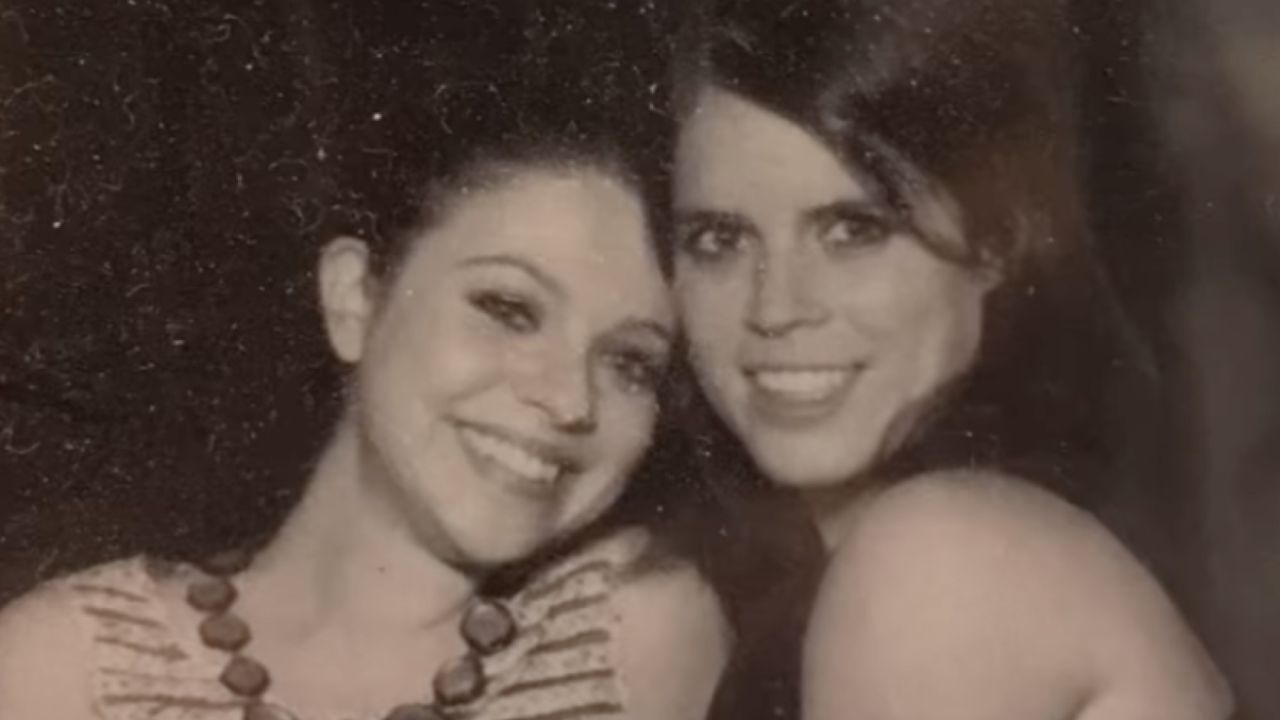 Michelle Trachtenberg and Princess Eugenie pose together in a photobooth