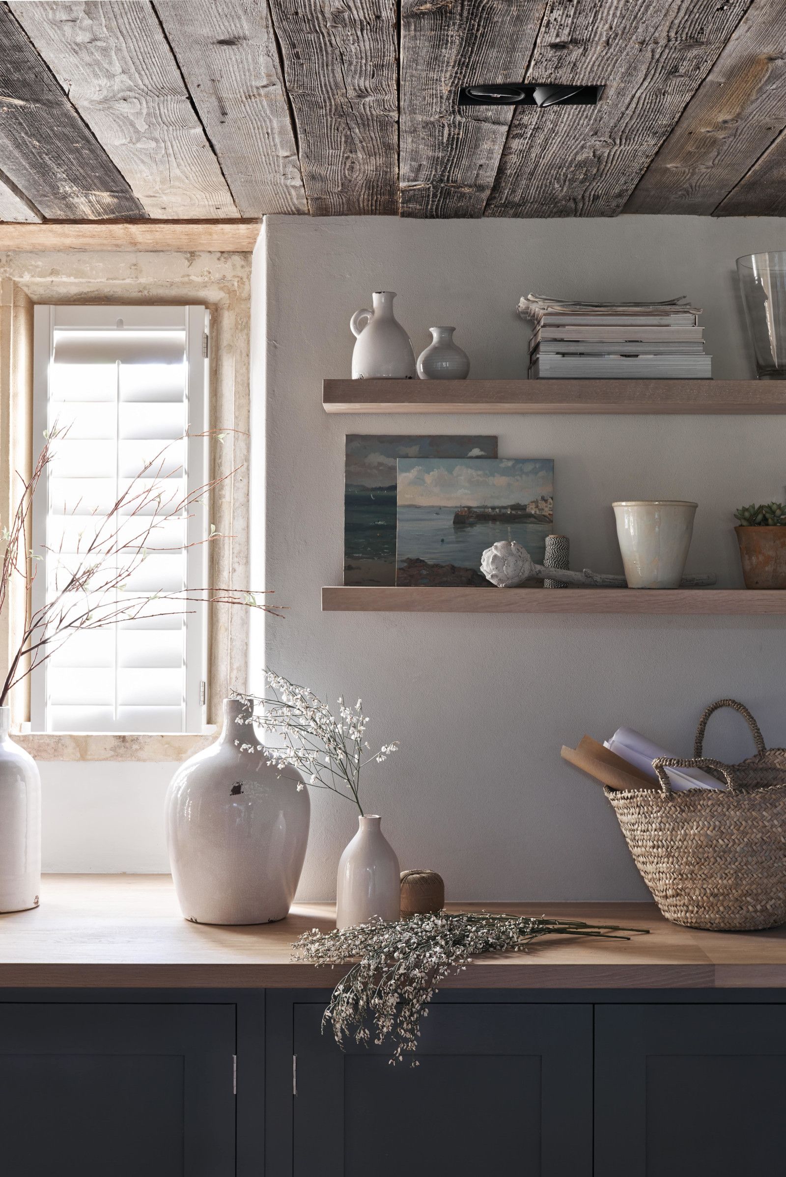 Kitchen shelves