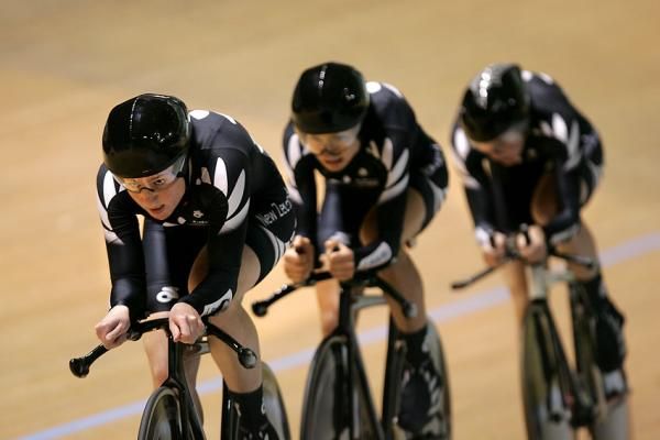 New Zealand blazed their way around the Melbourne track