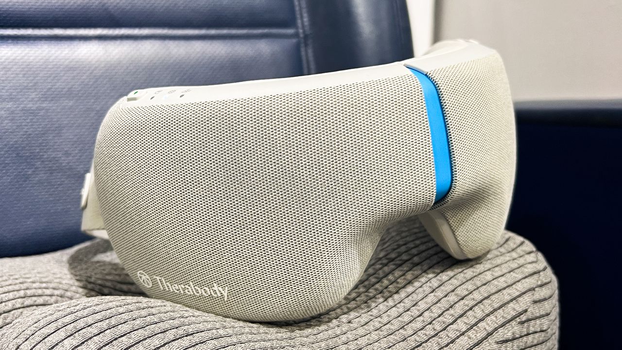 Therabody Smart Goggles