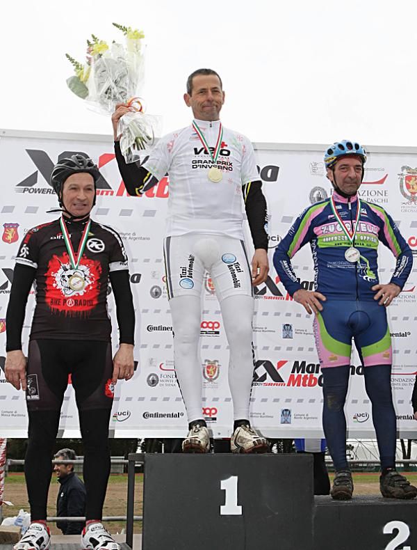 Master 6 men's podium