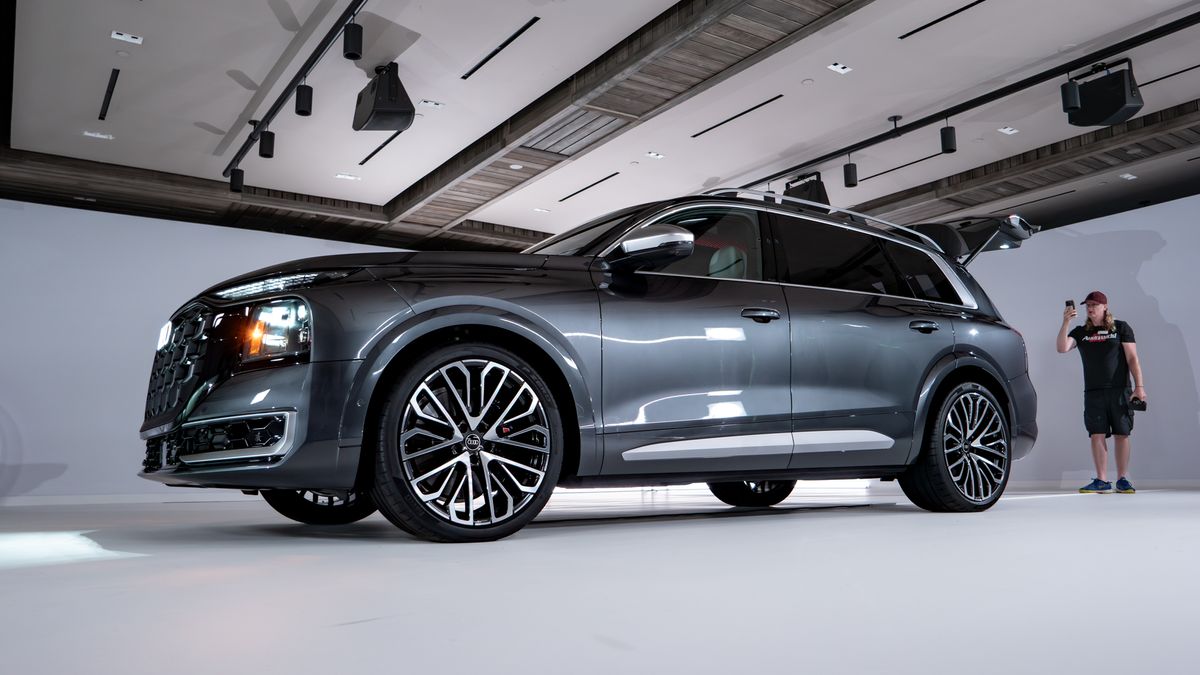 2027 Audi SQ9 first look.