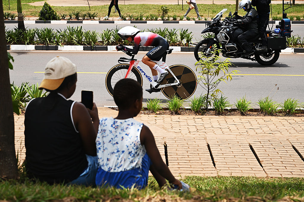 KIGALI, RWANDA - SEPTEMBER 22: Viktoria Chladonova of Slovakia competes during the 98th UCI Cycling World Championships Kigali 2025 - Women Under 23 Individual Time Trial a 22.6km race from Kigali to Kigali on September 22, 2025 in Kigali, Rwanda. (Photo by Dario Belingheri/Getty Images)
