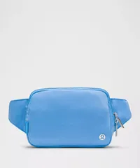 Lululemon Everywhere Belt Bag 2L