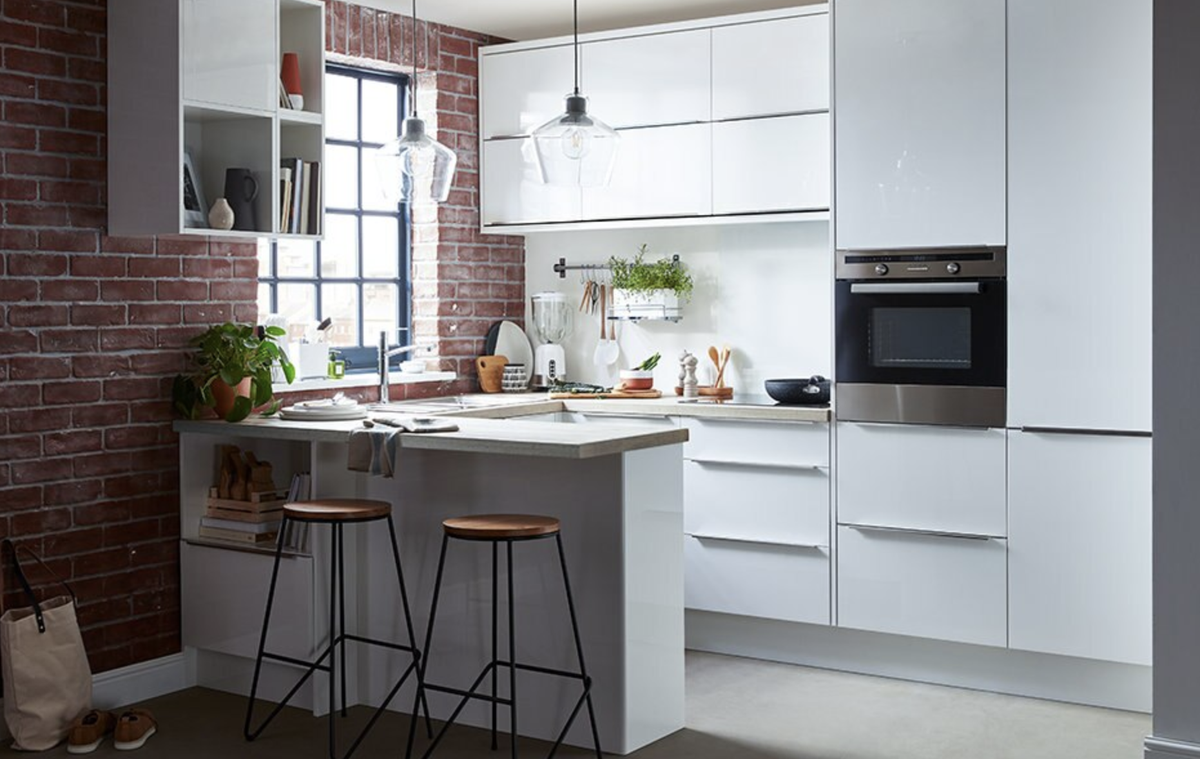 The stunning new B&Q kitchen range is out... and there's a 18 off ...