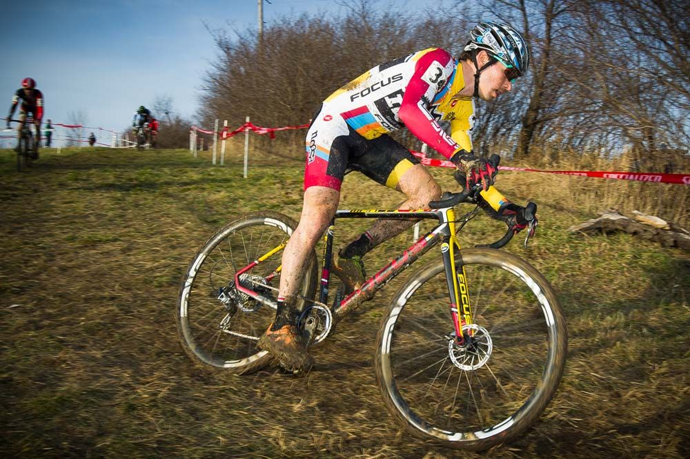 Allen Krughoff (Noosa) takes a sweeping turn on top of Mt. Krumpit