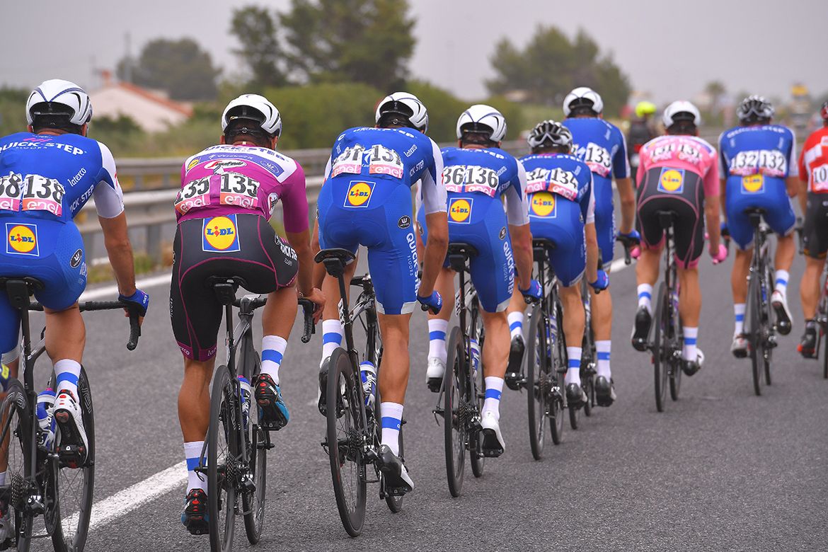 Quick-Step in the peloton on the Giro d'Italia's seventh stage