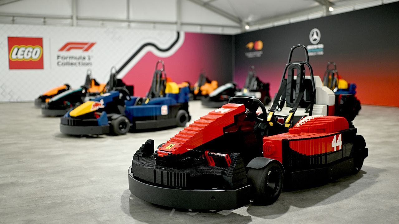 Lego F1 mini cars