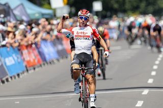 Caleb Ewan (Lotto Soudal) punches the air with delight at having won day 3 of the 2019 Bay Crits in Williamstown