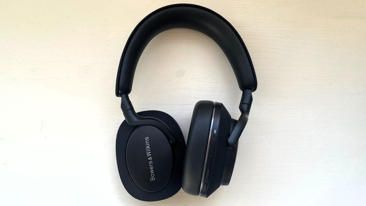 Sony WH1000XM5 vs. Bowers & Wilkins Px7 S2e Which noisecanceling headphones win? Tom