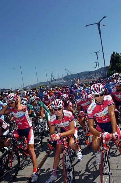 The peloton is waiting for the Vuelta to get under way