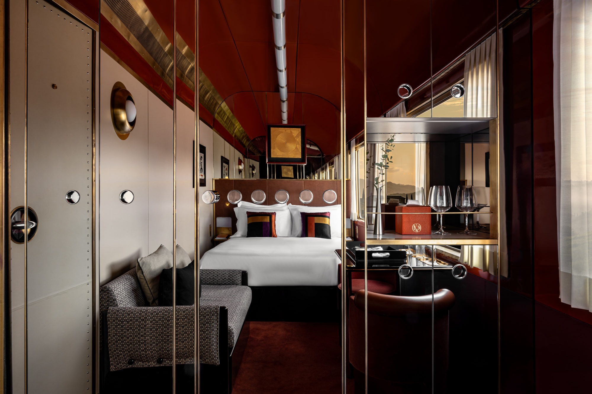 La Dolce Vita Orient Express train carriage
