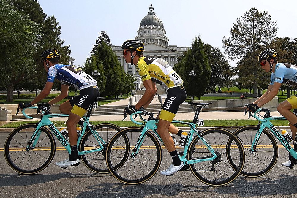 Sepp Kuss (LottoNL-Jumbo) was well protected by his teammates